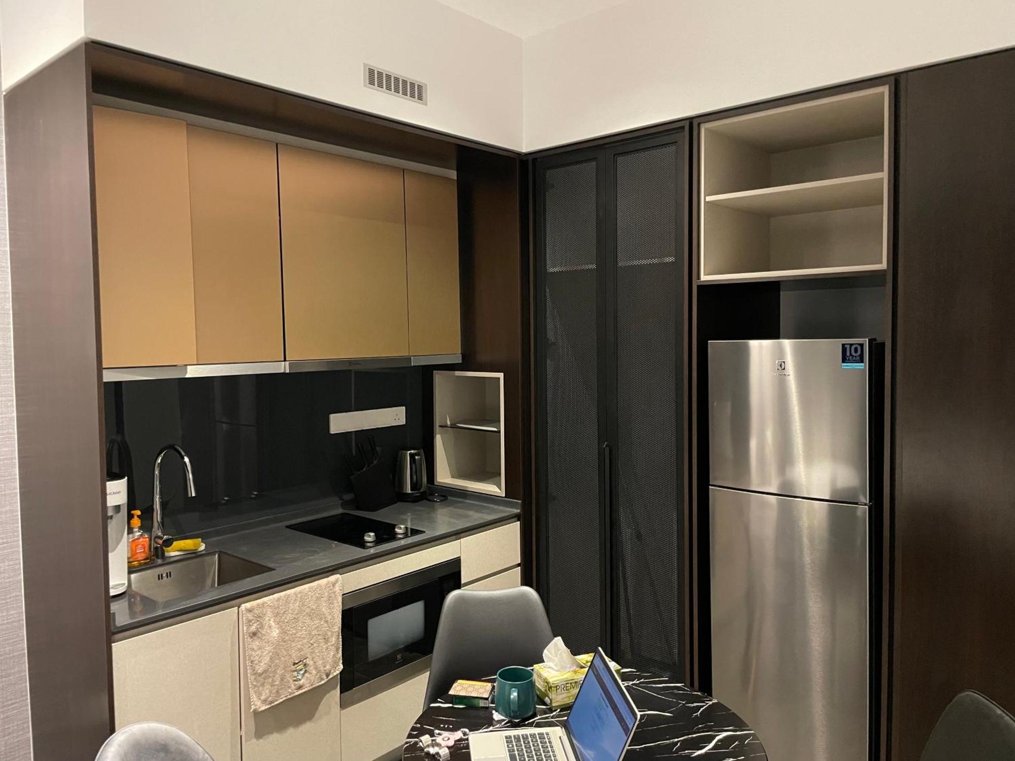 Scarletz Suites Twin Tower Klcc Kuala Lumpur By Okidoki Экстерьер фото